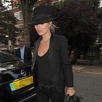 Kate Moss - Naomi Campbell, Kate Moss, Philip Green attend a dinner at a private residence photos | Picture 81218